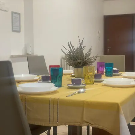 Apartament Roberta House *