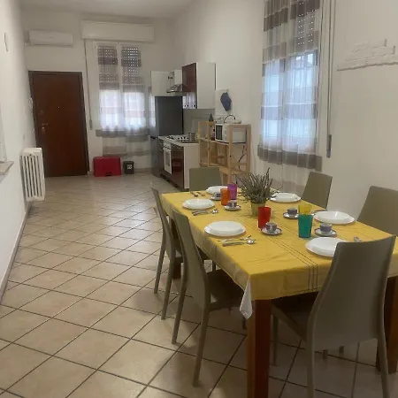 Roberta House *