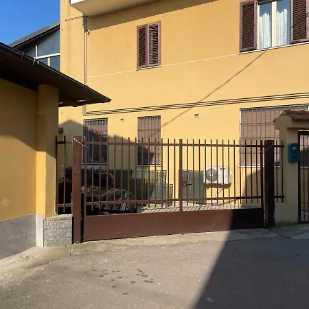 Roberta House * Mediolan