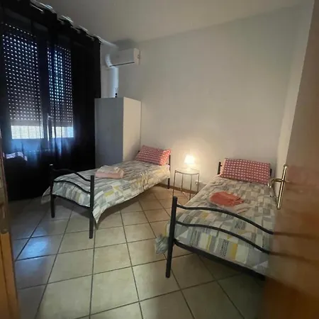 Roberta House Apartament *